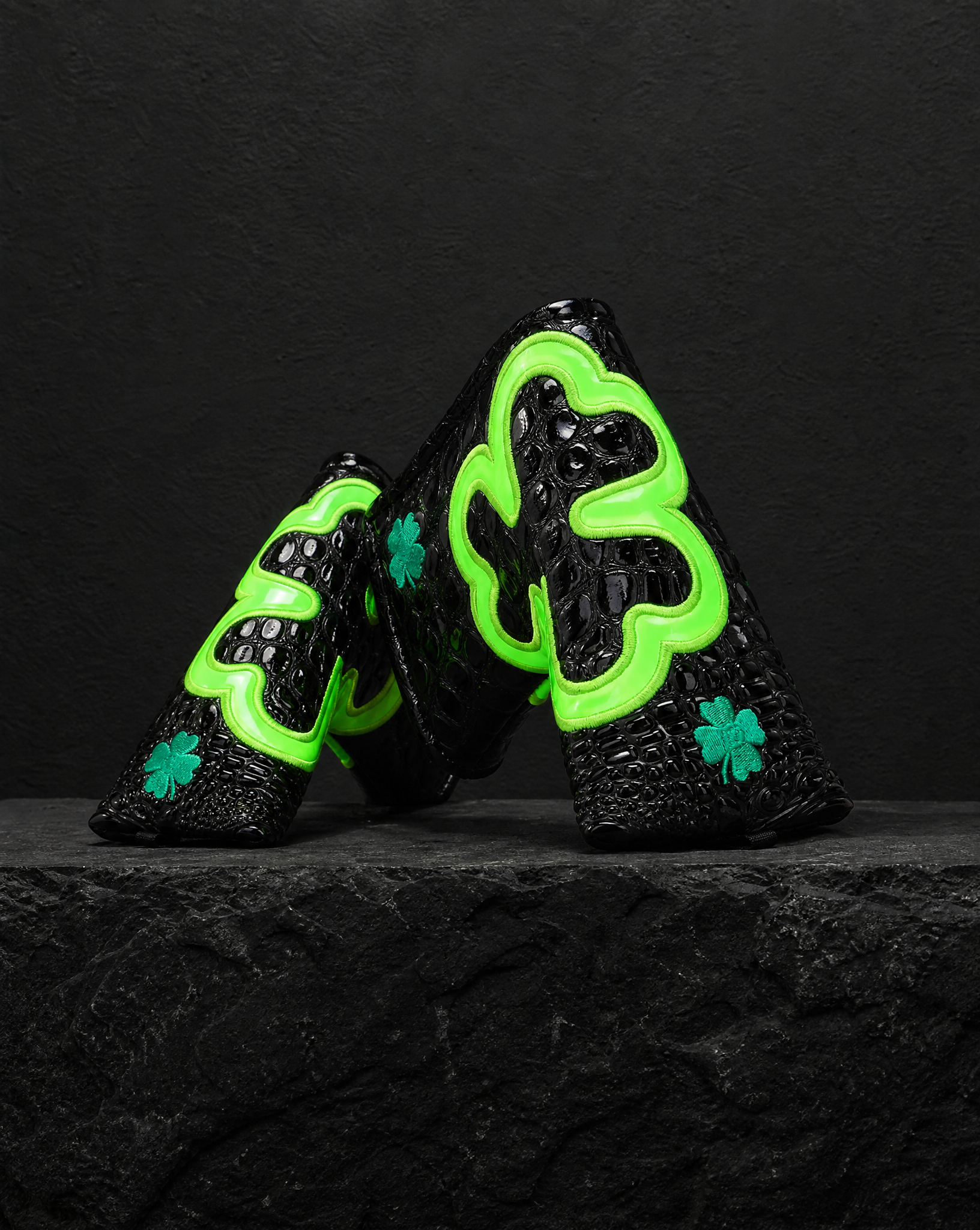 Fluorescent Lucky Clover Crocodile Blade Putter Cover