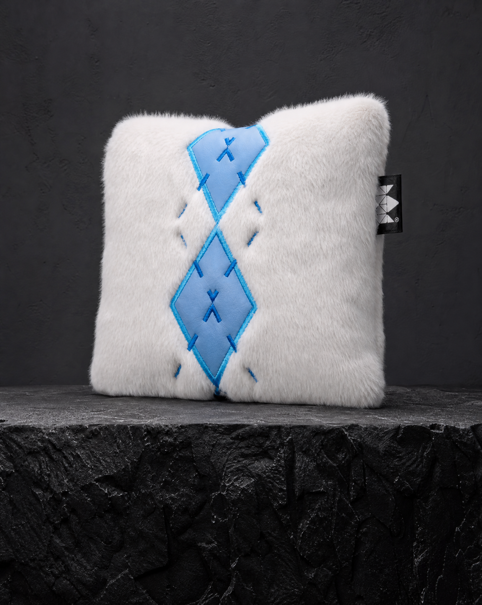Elegant Blue & White Rhombus Square Mallet Putter Cover