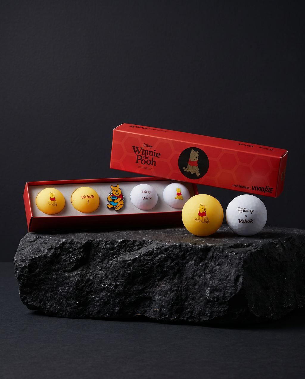 Volvik VIVID LITE Disney Golf Ball & Marker Gift Pack Winnie the Pooh